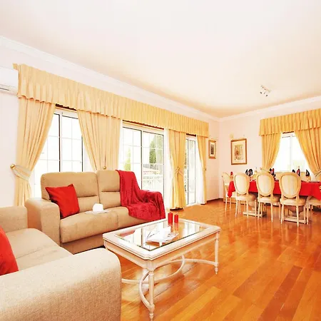 Villa Villa In Albufeira Near Sea Beach