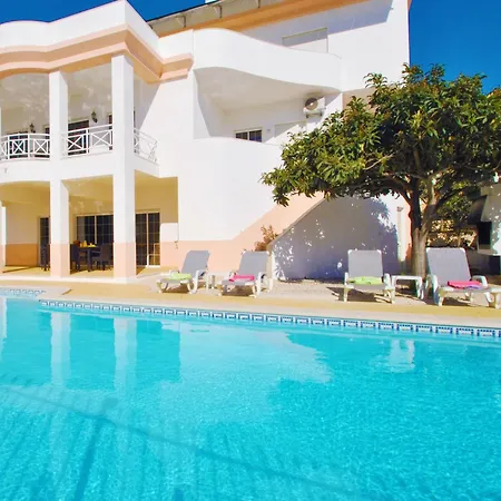 Villa In Albufeira Near Sea Beach Villa *