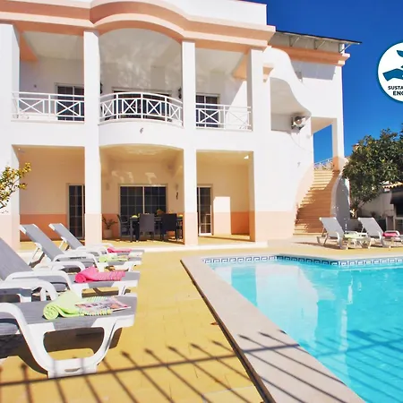 Villa In Albufeira Near Sea Beach * Albufeira